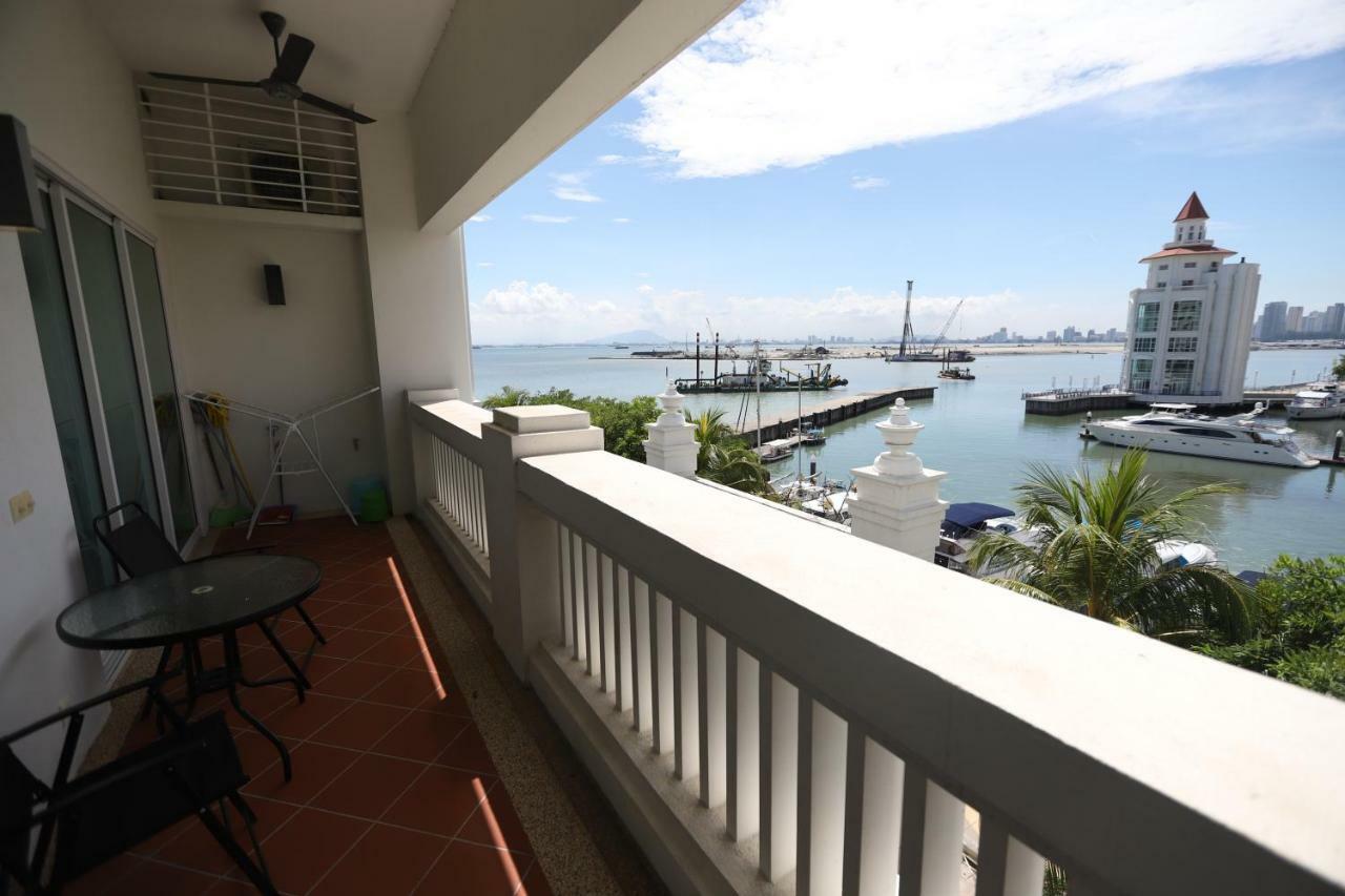 The Straits Quay Marina By Messina Clive George Town Exterior foto